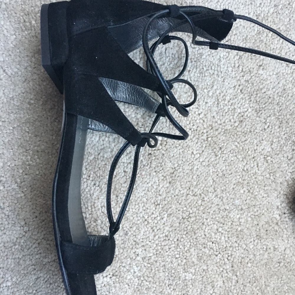 Stuart Weitzman tie up gladiator sandals, size 6 - Picture 3 of 5